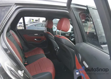 2020 Mercedes-Benz Glc 300 4Matic z USA, uszkodzony, nr VIN W1N0G8EB6LF842436